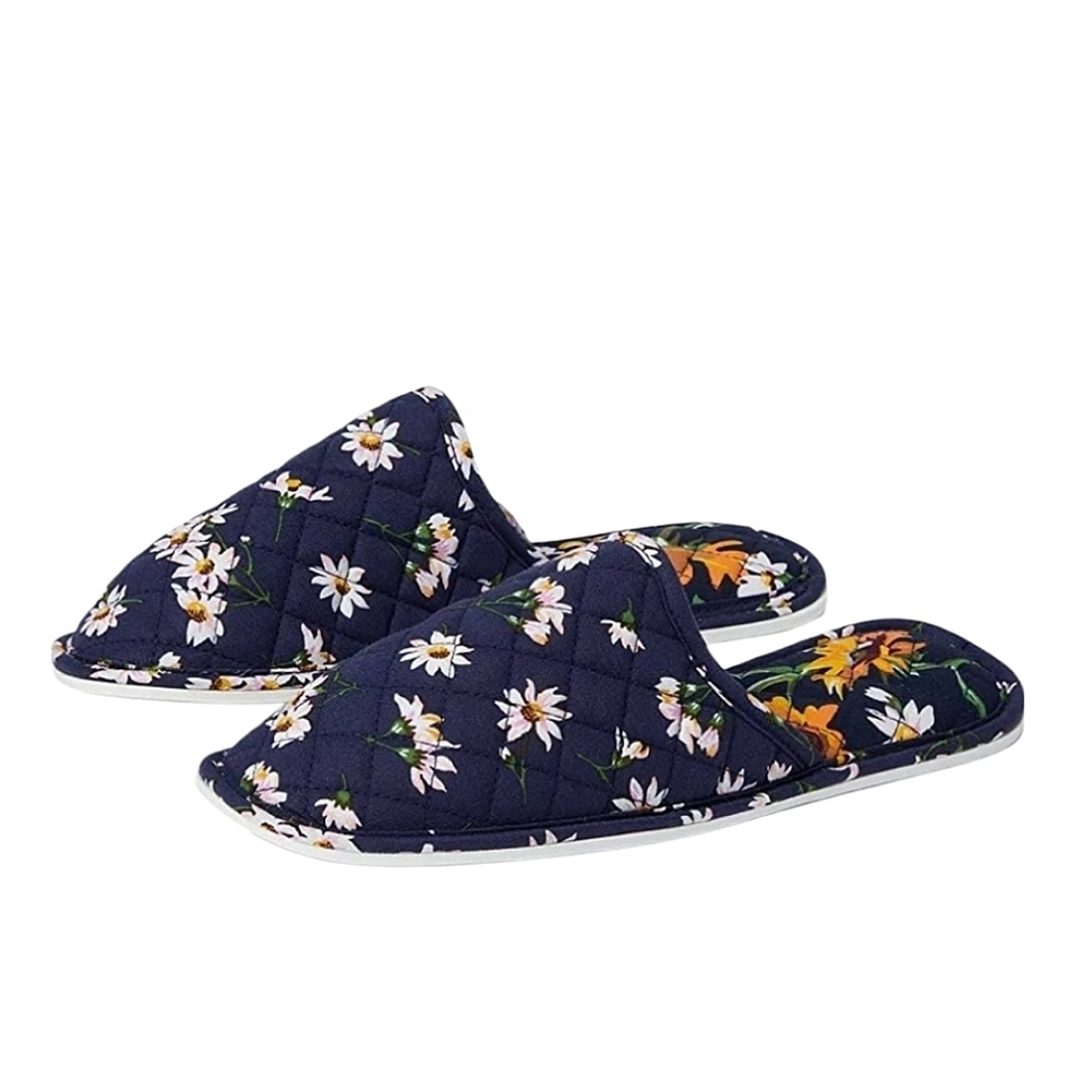 Vera Bradley Falling Daisies Slippers